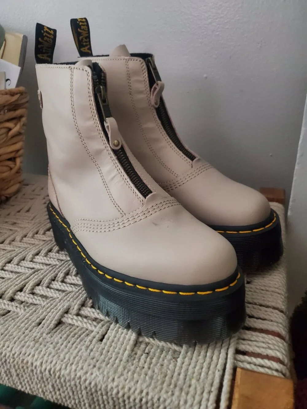 Dr. Martens Jetta Boots in Cream/Tan